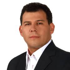 Mario Becerril's Instagram, Twitter & Facebook