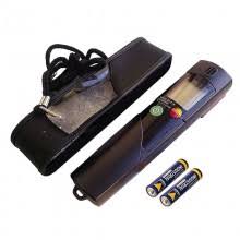 The fluke rld2 uses a bright ultraviolet light to detect leakage common leakage dyes (sold separately) in refrigerant applications. Fluke Rld2 Uv Refrigerant Leak Detector Flashlight Fluke 3387163
