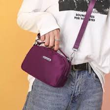 Model tas 2 in 1 selempang bacpack wanita terbaru 2021tas 2 in 1 artinya fungsi utamanya ada 2 bisa sebagai tas backpack dan bisa sebagai sling bag bahkan bo. Harga Tas Wanita Murah Dan Terbaru Juli 2021 Halaman 75 Bukalapak