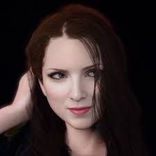 Alana Hendricks's Instagram, Twitter & Facebook