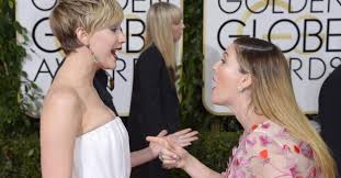 Scarlett johansson előtt roman polanski és johnny depp esetében is előfordultak furcsaságok. Ezt Erdemes Lesz Nezni Visszater A Golden Globe Ra A Musorvezeto Akitol Reszketnek A Sztarok Magyar Narancs