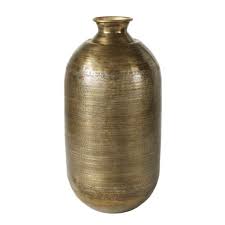 Vase En Metal Martele Dore H80 En 2020 Vase En Metal Maison Du Monde Vase