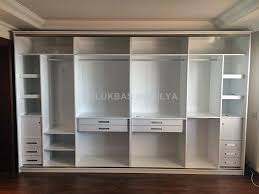 Yıl boyu i̇ndirim i̇sveç gıda marketi yatak odaları oturma odaları yemek odaları ikea çocuk çalışma alanları ev dekorasyonu ev düzenleme aydınlatma kitaplıklar. Gardrop Ic Dizayn Icin 20 Fikir Dolaplar Mobilya Luks Gardirop