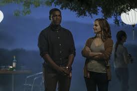 The film opens on emma watson's mae holland being saved from her mundane call center job and being hired at the titular company, which appears to the circle is about as excruciating as cinema gets. Film The Circle Deutsche Filmbewertung Und Medienbewertung Fbw