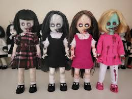Some of my favourite living dead dolls! : r/Dolls