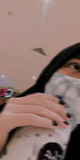 Foto sajadah dan tangan aesthetic. Pin Oleh Naesya Azzahra Di Save Potret Diri Gambar Foto Tangan