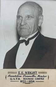 ThrowbackThursday pays tribute to the honorary ambulance officers  throughout the history of Queensland ambulance. Honorary ambulance  officers, who are volunteers, have been part of the service since its  establishment in 1892. Today,