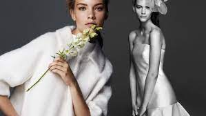 Tanti nuovi abiti da sposa 2016 firmati max mara ci aspettano all'interno della nuova collezione bridal del marchio. Gli Abiti Da Sposa 2016 Di Max Mara Bridal Grazia It