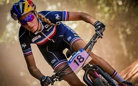 Apesar de pauline ser loira, ela possui um formato de rosto e covinhas bem parecidos com os da inglesa. Vtt Marathon Pauline Ferrand Prevot Encore En Or Vtt Le Telegramme