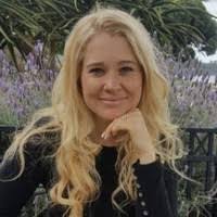 Jane Gribble's Instagram, Twitter & Facebook