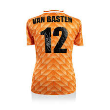 Op deze pagina vergelijken wij alle webwinkels online. Nederlands Elftal Gesigneerd Memorabilia Gesigneerde Shirts Foto S En Voetbalschoenen De Hand Van Maradona