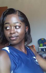 Very happy with my 2 first Make Up models scale 1:18 that I received  yesterday. They are truly amazing 👍... !!! Certainly not my last ... 😉