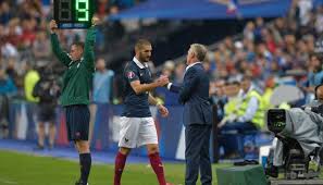 Près d'une semaine après cette victoire, il est temps de se poser des questions à propos de la légitimité de ce titre. La Liste Des 26 Joueurs Pour L Euro Avec Le Retour De Benzema Footpost