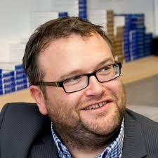 Aaron Irwin 💙 (@apwildebeast)