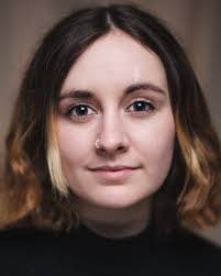 Eleanor Cobb's Instagram, Twitter & Facebook