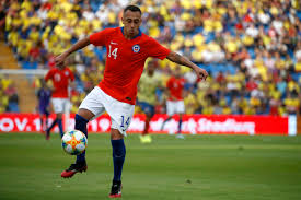 He was born on 27 january, 1986 in santiago, chile. Estamos De Mala Fabian Orellana Se Lesiono Y Quedo Fuera De La Roja