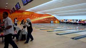 Wangsa walk wangsa maju, kuala lumpur, 53300, malaysia. Bowling At Wangsa Walk Youtube