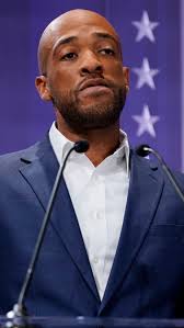 Democrat Barnes emerges as favorite in Wisconsin Senate race