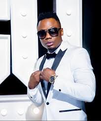 Dj tira's party (rockstar forever edition) mp3 audio download dj tira hits up the house with thee. Listen Dj Tira Responds To Kzn December Events Shutting Down
