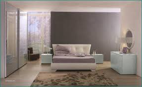 Nel corso degli anni la produzione si è ampliata, fino a diventare un'azienda capace di arredare interamente un'abitazione cominciando dalla cucina fino ad arrivare al singolo accessorio, come un tavolo o una sedia. Camere Da Letto Scavolini
