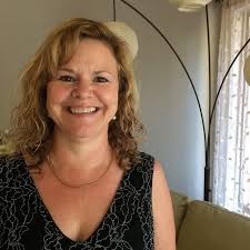 Dianne Sax's Instagram, Twitter & Facebook