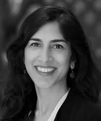 Personalized Mind–Body Medicine in Integrative Oncology: Meeting the Moment  with Each Patient