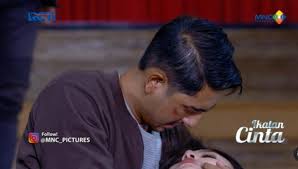 Tak sedikit yang melontarkan pujian atas kecantikan paras natasha dalam foto tersebut. Aldebaran Sedih Andin Sekarat Minum Racun Netizen Kesal Jahat Banget Sih Angga