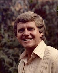 Can I get a list of past 6GE/96.5FM announcers?