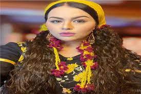 بنت مطيعة هادئة محبة لأبويها وبارة بهم وتحنو عليهم حتى بعد زواجها. Ù‡Ù†Ø§Ø¯ÙŠ Ù…Ù‡Ù†Ø§ Ø®Ø³ÙŠØª ÙˆÙ‡Ù†Ø²Ù„ ÙƒÙ…Ø§Ù† 30 ÙƒÙŠÙ„Ùˆ ÙˆÙ‡ØªØ´ÙˆÙÙˆØ§ Ù…ÙØ§Ø¬Ø¦Ø© ÙˆØ£ØµØ¹Ø¨ Ù…Ø´Ù‡Ø¯ ÙÙŠ Ø§Ù„ÙØªÙˆØ© Ø¨ÙˆØ§Ø¨Ø© Ø£Ø®Ø¨Ø§Ø± Ø§Ù„ÙŠÙˆÙ… Ø§Ù„Ø¥Ù„ÙƒØªØ±ÙˆÙ†ÙŠØ©