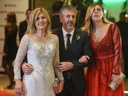Leo and antonella spent their childhood days in santa fe, argentina. Messi S Mum Causes Controversy By Turning Up To Her Son S Wedding In White Dress