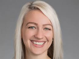 Leann Shaw's Instagram, Twitter & Facebook