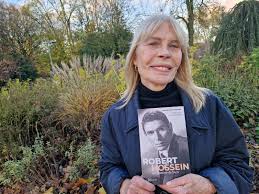 Vosges. Vittel : Candice Patou préface le dernier ouvrage consacré à Robert  Hossein