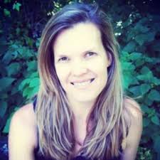 Natalie Braithwaite's Instagram, Twitter & Facebook