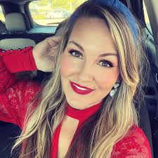 Tara Ash (@tara_bly_great) · Instagram photos and videos