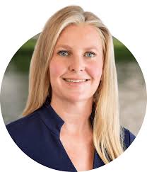 Leah Calder's Instagram, Twitter & Facebook