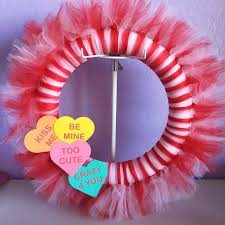 With the arrival of spring, we put together a light and airy wreath u. 14 Inexpensive Diy Valentine Wreaths For Your Front Door And More