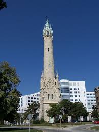 Milwaukee S Old North Point Water Tower Water Tower Milwaukee Beautiful Lighthouse
