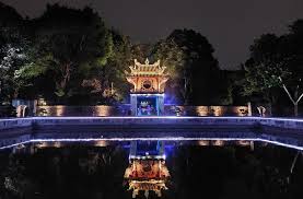 Dazzling night tours to Van Mieu