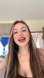 Allison Fernandez (@allisonfernandez22)