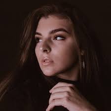 Ava Grubb's Instagram, Twitter & Facebook