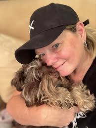 Donna Irizarry's Instagram, Twitter & Facebook