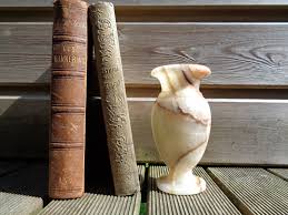 Vase Vintage Onyx Marbre Milieu De Siecle Ancien Petit Vase Etsy Petit Vases Vase Marbre