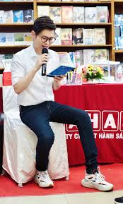 Nhà văn Anh Khang: 'Đọc sách giống như đi hẹn hò một người tri kỷ'