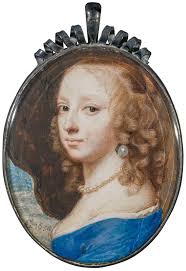 Frances Cromwell's Instagram, Twitter & Facebook