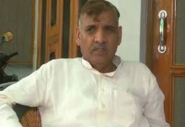 India and sunrisers hyderabad (srh ) pacer bhuvneshwar kumar's father kiran pal singh passed away in meerut on thursday. Bhuvneshwar Kumar S Father Died Battling Liver Cancer Telugu Nestam