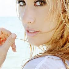 Chelsea Hunter (@ChelsHunter)