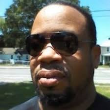 Elecktra23LIVE *Thinks* We need to go