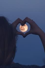 Den elitären geht langsam aber sicher der allerwerteste auf grundeis: Ihr Mond Horoskop Fur August 2018 Vollmond Horoskop Vollmond Heute