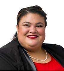 Tamara Lowman's Instagram, Twitter & Facebook