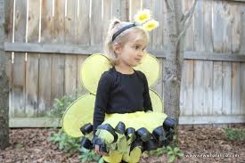 There is barely a kids birthday party without a child wearing this cute outfit! Diy Bumble Bee Costume For Babies And Toddlers Sew What Alicia